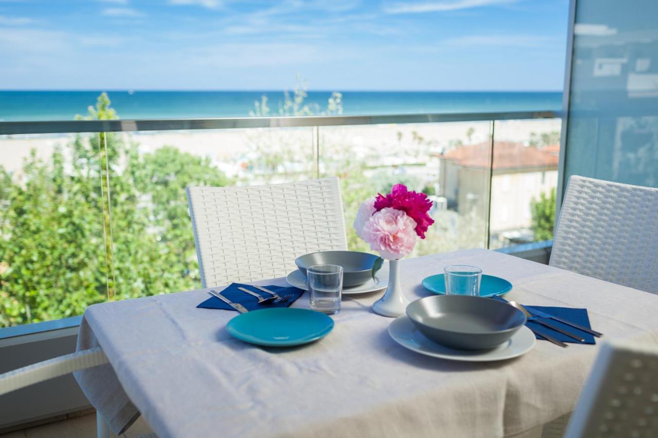 Hotel Cristallo Rimini Eksteriør bilde