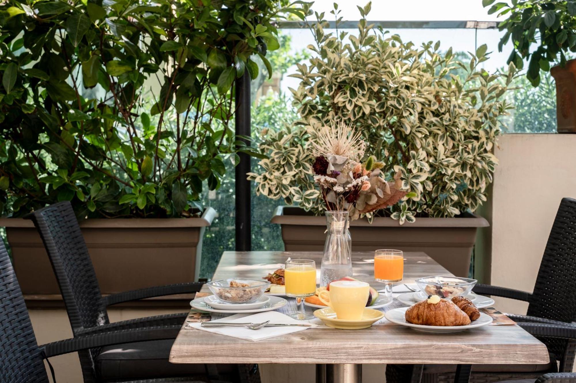 Hotel Cristallo Rimini Eksteriør bilde