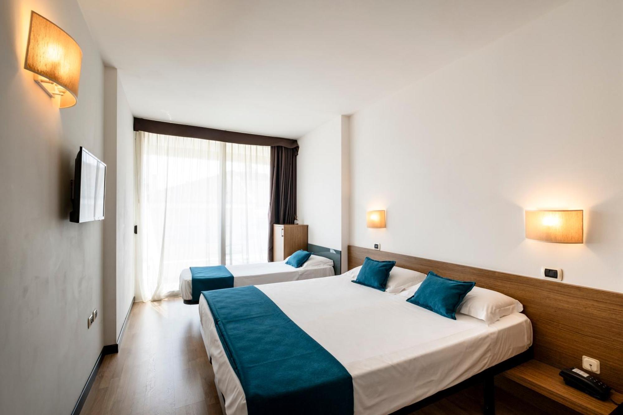 Hotel Cristallo Rimini Eksteriør bilde